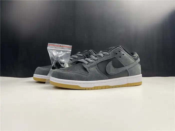 Nike SB Dunk Low Dark Grey Black Gum AR0778-001 0124