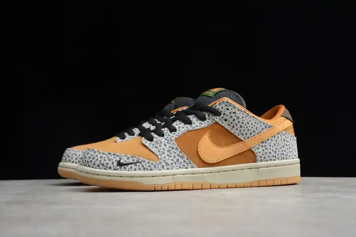 Official Maikesneakers Nike SB Dunk Low Safari CD2563-002 0124