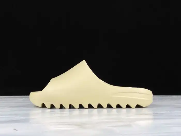 Adidas Yeezy Slide Bone FW6345 0203